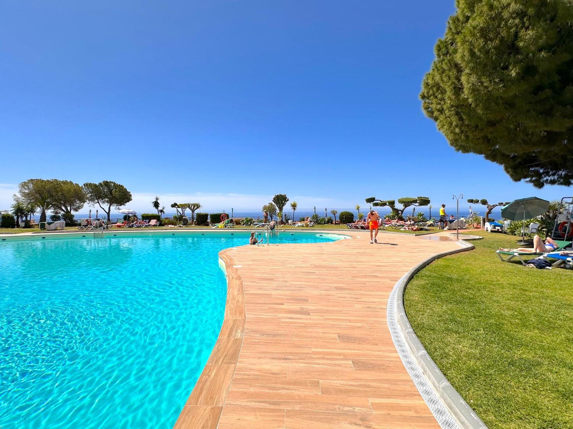 Hibiscus 7 San Juan De Capistrano Apartment Nerja Exterior photo